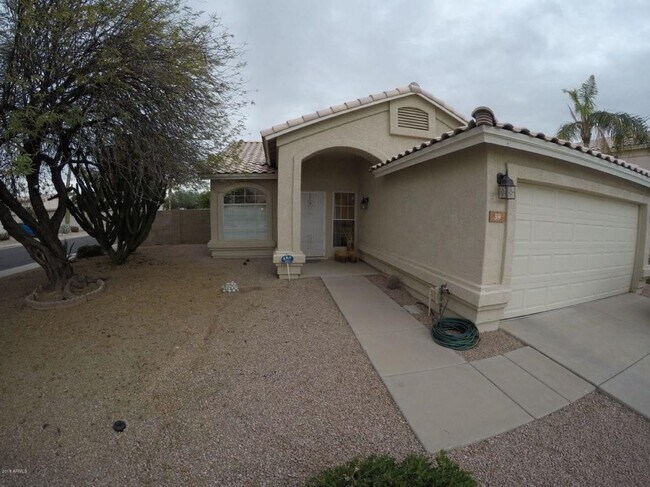 39 N Pueblo St Gilbert, AZ 85233 photo 3