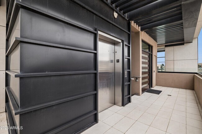 7381 E 6th Ave Scottsdale, AZ 85251 photo 3