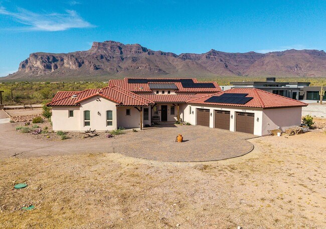 6519 E Southern Ave Apache Junction, AZ 85119
