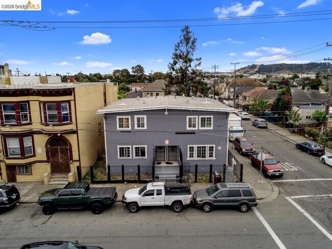 400 Bissell Ave Richmond, CA 94801 photo 2