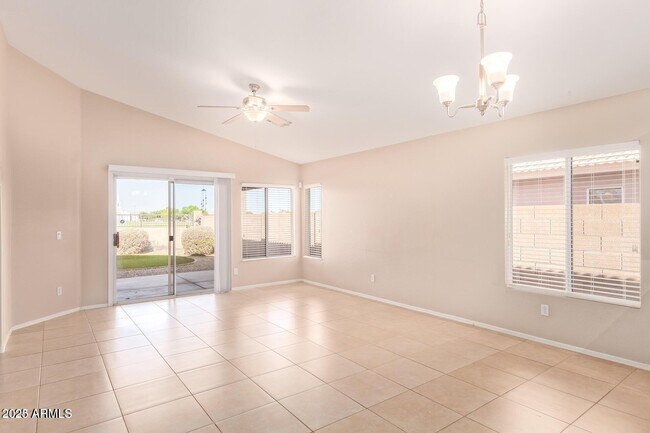 3570 S Moccasin Trail Gilbert, AZ 85297 photo 5