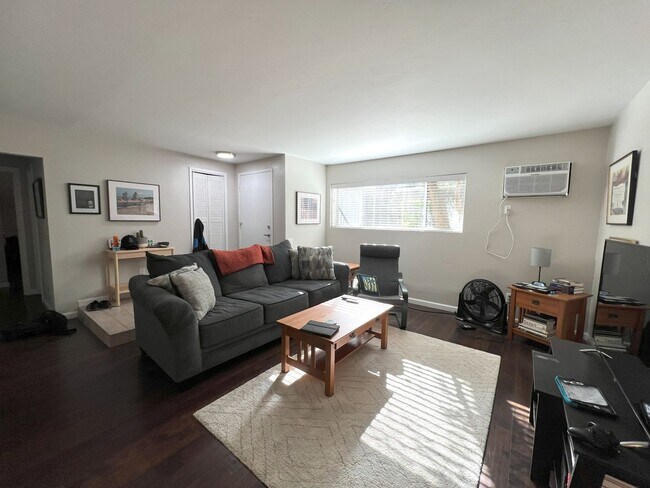 7964 Mission Center Ct San Diego, CA 92108 photo 3