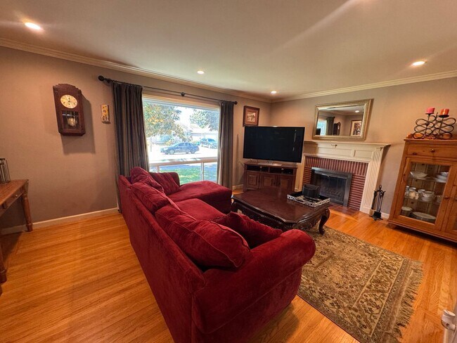 1443 Beacon Ave San Leandro, CA 94579 photo 3