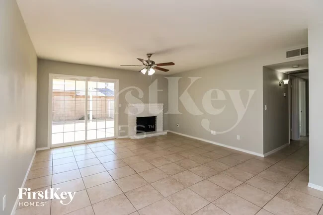 1941 W Portobello Ave Mesa, AZ 85202 photo 2