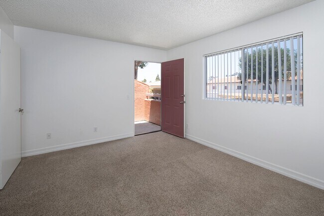 Copper Hill Apartments photo 4