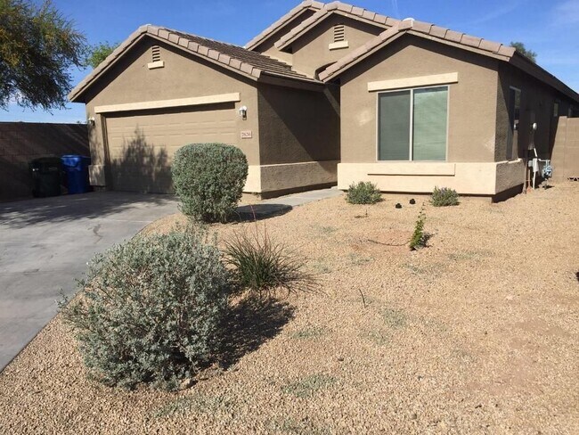 7826 S 72nd Ln photo 2