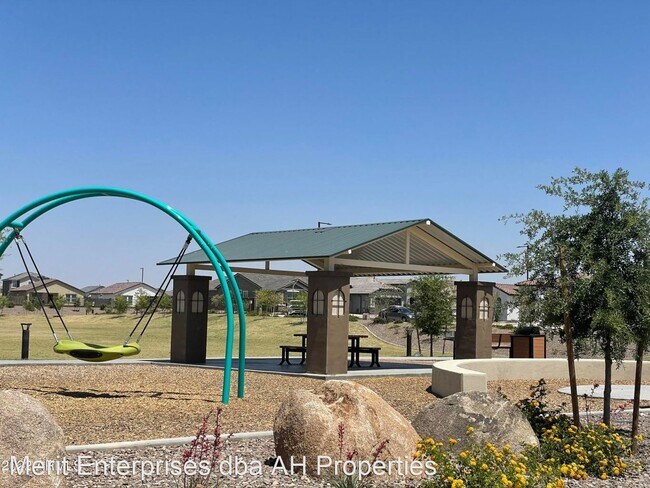 19835 W Rancho Dr Litchfield Park, AZ 85340 photo 4