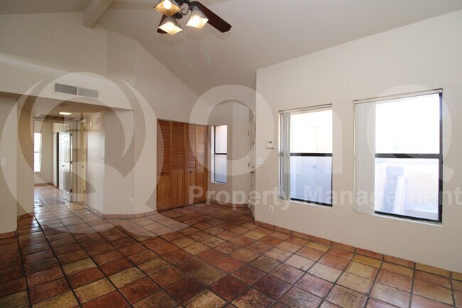 1432 W Emerald Ave Mesa, AZ 85202 photo 5