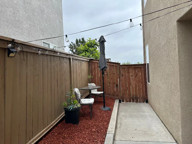 1624 Hillsborough St Chula Vista, CA 91913 photo 4