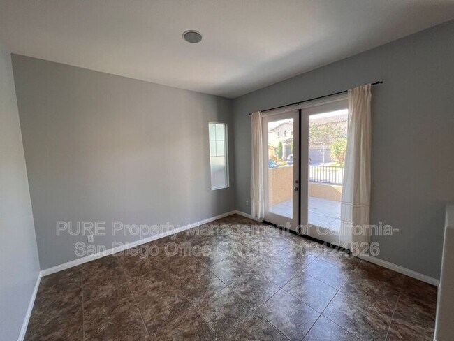 1642 Irwin St Chula Vista, CA 91913 photo 2