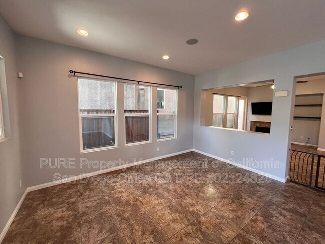 1642 Irwin St Chula Vista, CA 91913 photo 3