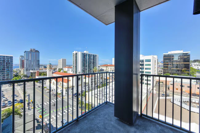 Atmosphere Apartments photo 4