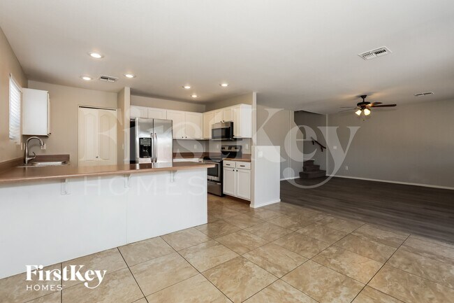 284 W Jersey Way San Tan Valley, AZ 85143 photo 5