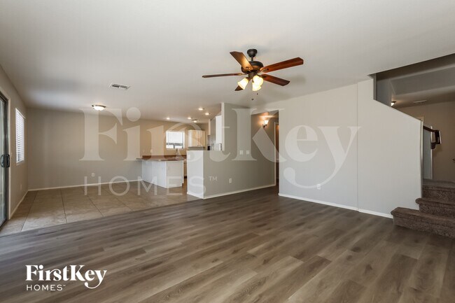 284 W Jersey Way San Tan Valley, AZ 85143 photo 4