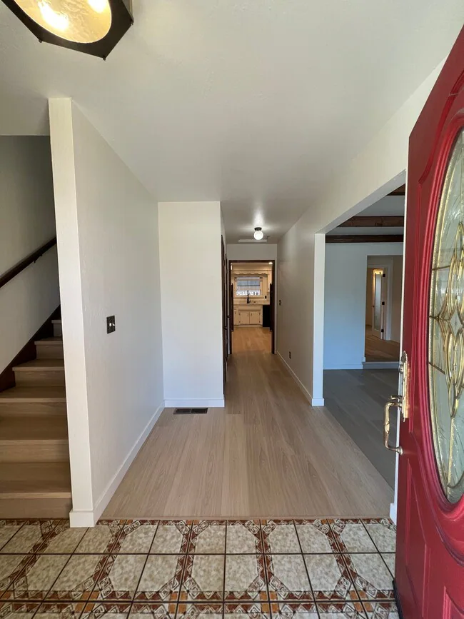 701 Bay St Santa Cruz, CA 95060 photo 3