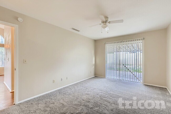 1705 E Carter Rd Phoenix, AZ 85042 photo 5