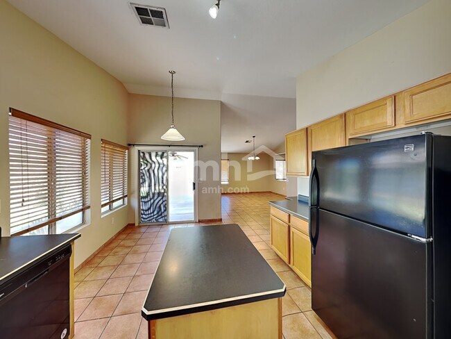 720 S Ithica St Chandler, AZ 85225 photo 3