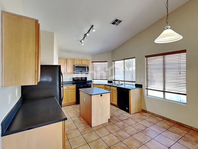 720 S Ithica St Chandler, AZ 85225 photo 4