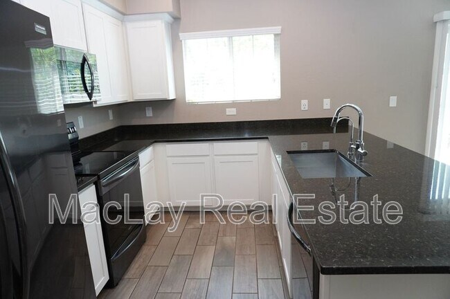 1885 E Frye Rd photo 5