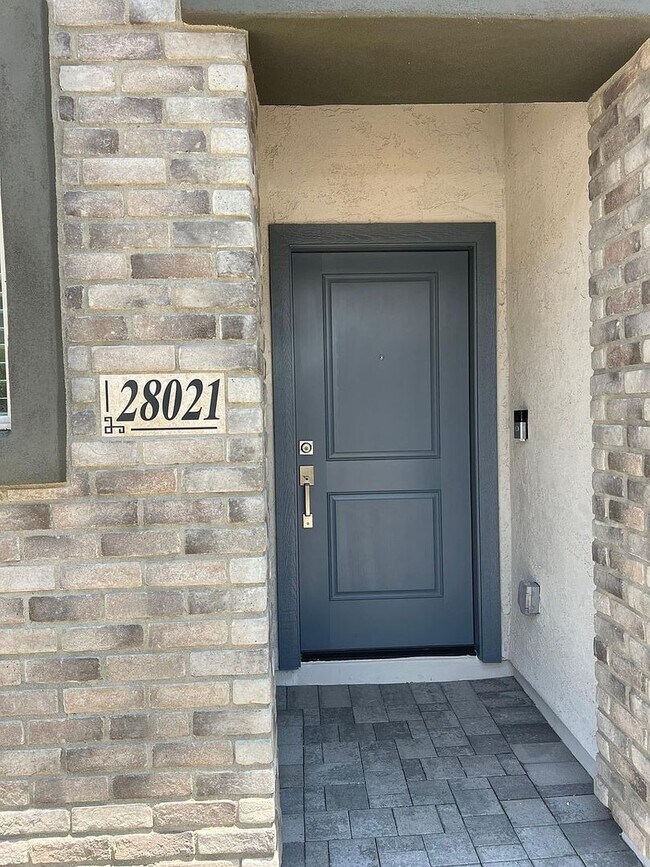28021 N 28th Ave photo 5