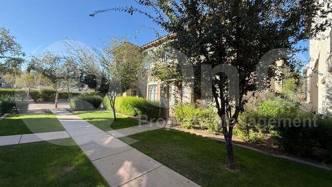 3621 E Horace Dr Gilbert, AZ 85296 photo 2