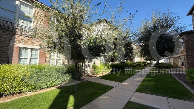 3621 E Horace Dr Gilbert, AZ 85296 photo 4