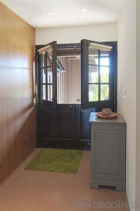 5855 Ithaca Pl San Diego, CA 92122 photo 3