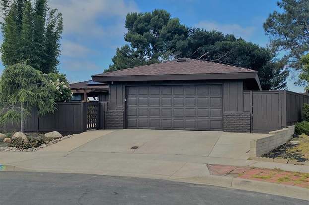 5855 Ithaca Pl San Diego, CA 92122