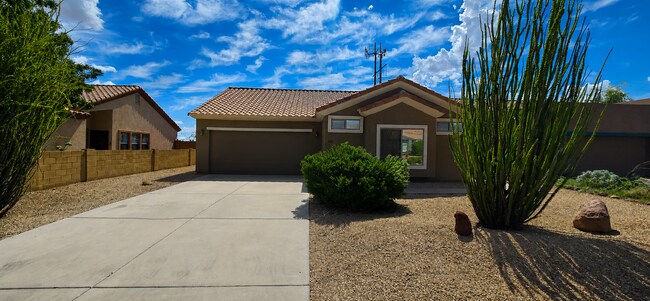8971 E Rainier Dr photo 2