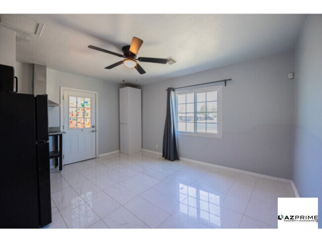 4001 N 15th Ave Phoenix, AZ 85013 photo 5