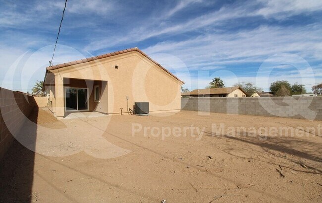 361 W Hess Ave Coolidge, AZ 85128 photo 4