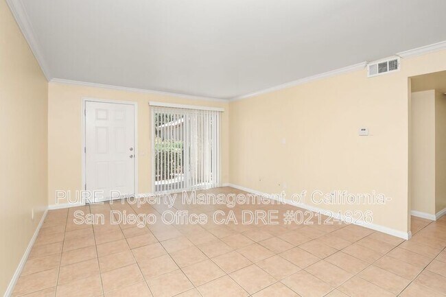 210 Chambers St El Cajon, CA 92020 photo 2