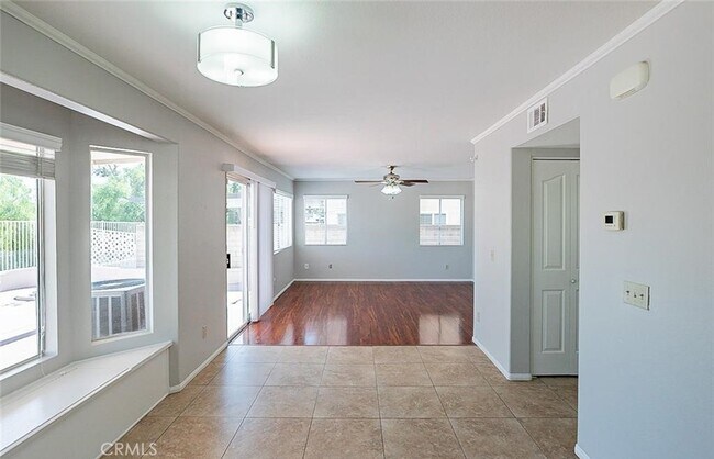 39992 Milkwood Ln Murrieta, CA 92562 photo 5