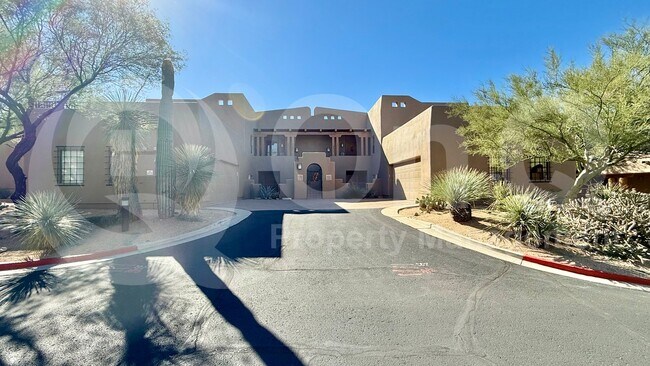 36601 Mule Train Rd Carefree, AZ 85377 photo 2