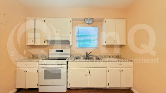 300 W 9th St Casa Grande, AZ 85122 photo 5