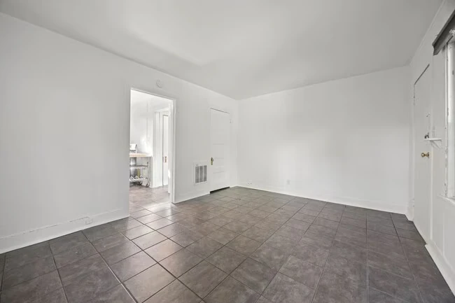 1816 Carleton St Berkeley, CA 94703 photo 4