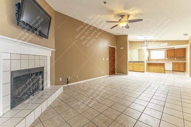 3031 N Civic Center Plaza Scottsdale, AZ 85251 photo 5