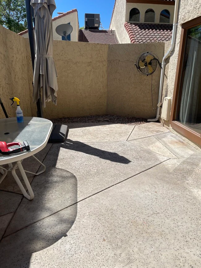 6533 N 7th Ave Phoenix, AZ 85013 photo 2
