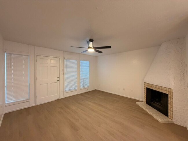 3002 North 70th Street, Scottsdale, AZ 85251 photo 3