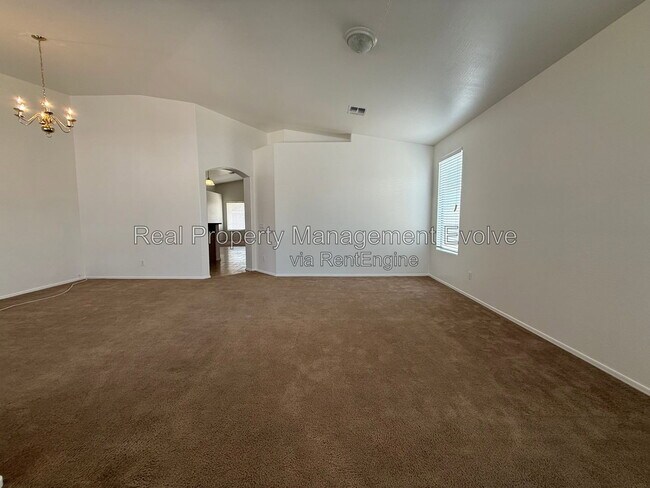 4417 W St Kateri Dr Phoenix, AZ 85339 photo 3