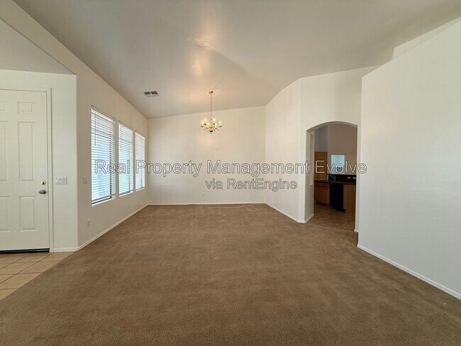 4417 W St Kateri Dr Phoenix, AZ 85339 photo 5