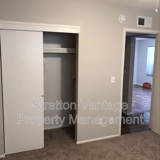 450 N Lesueur Mesa, AZ 85203 photo 4