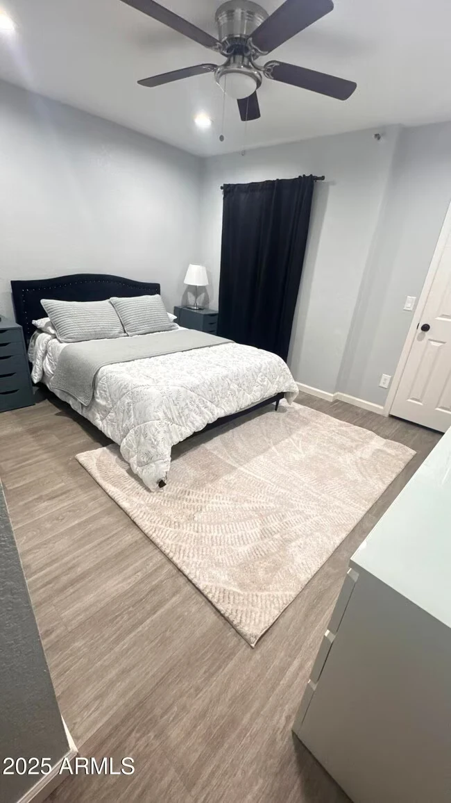 8020 E Thomas Rd Scottsdale, AZ 85251 photo 3