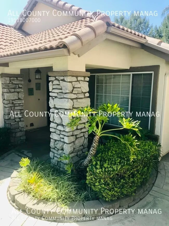 23985 Morning Dove Ln Murrieta, CA 92562 photo 3