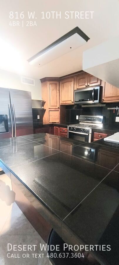 816 W 10th St Tempe, AZ 85281 photo 4