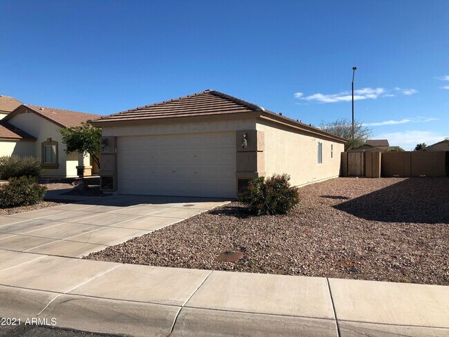 1331 S 227th Ave photo 3
