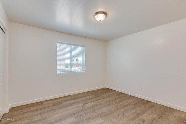 501 E 9th Ave Apache Junction, AZ 85119 photo 5