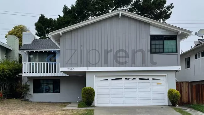 2380 Olympic Dr photo 2