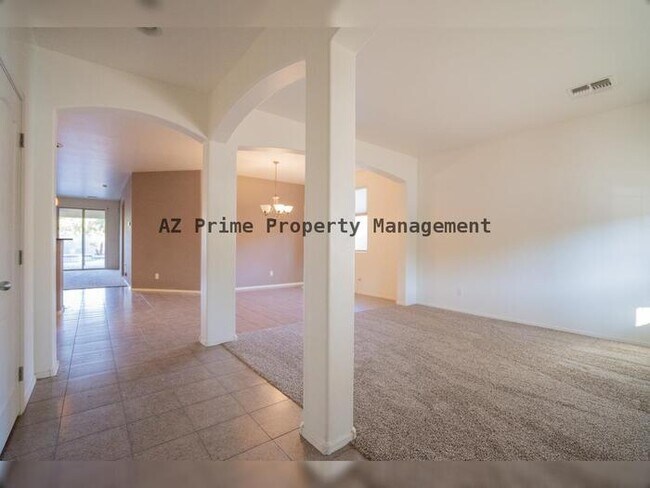 42382 W Chimayo Dr Maricopa, AZ 85138 photo 4
