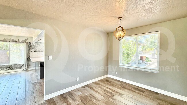 4969 E Evans Dr photo 5
